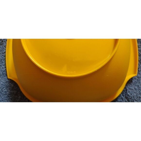Vintage Tupperware 2 Serving Bowl 836 No Lids - Picture 3 of 3